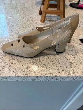 Annie Beige Cutout Floral Block Heel Pumps